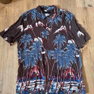 All Saints Men’s Nalu Camp Shirt Hawaiian Palm Tree Wood Buttons Hawaiian Size L